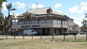 A grand feature of Wooroolin, where hydration is rated highly [2018]