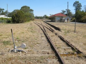 Mundubbera Station site retains many buildings [Goebel 2015]