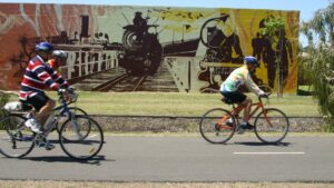 Mural on the trail at Pialba (2007)