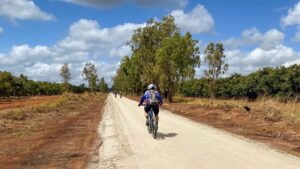 Riding the recently upgraded trail between Mareeba Airport and Walkamin [2024]