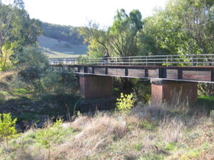 Approaching Myrtleford using a particularly solid railway bridge [2006]