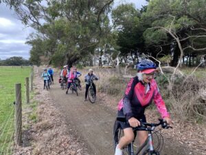Leaving Paaratte Reserve on the Twelve Apostles Trail [2024]